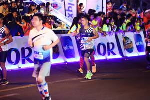 BIB: 
                            <button type="button" onclick="openModal(24207471)" class="btn btn-primary btn-sm float-right btn-popup" data-toggle="modal" data-target=".modal-high-quality">
                        <i class="fas fa-shopping-cart"></i> Add to Cart
                    </button>
                                            <button type="button" onclick="isThisMe(24207471, true)" class="btn btn-success btn-sm float-right btn-popup btn-isme hidden" data-toggle="tooltip" data-placement="bottom" title="นี่คือรูปของคุณใช่ไหม คลิกที่นี่เพื่อเอาเข้าอัลบั้ม">
                        <i class="fas fa-plus"></i> Add to album
                    </button>
                    <button type="button" onclick="isThisMe(24207471, false)" class="btn btn-warning btn-sm float-right btn-popup btn-isnotme hidden">
                        <i class="fas fa-ban"></i> Remove from album
                    </button>